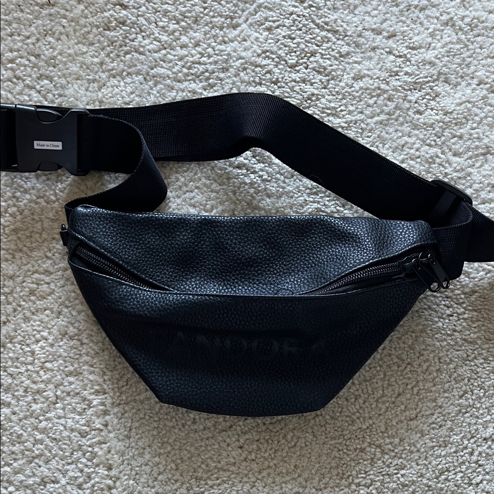 PANDORA fannypack